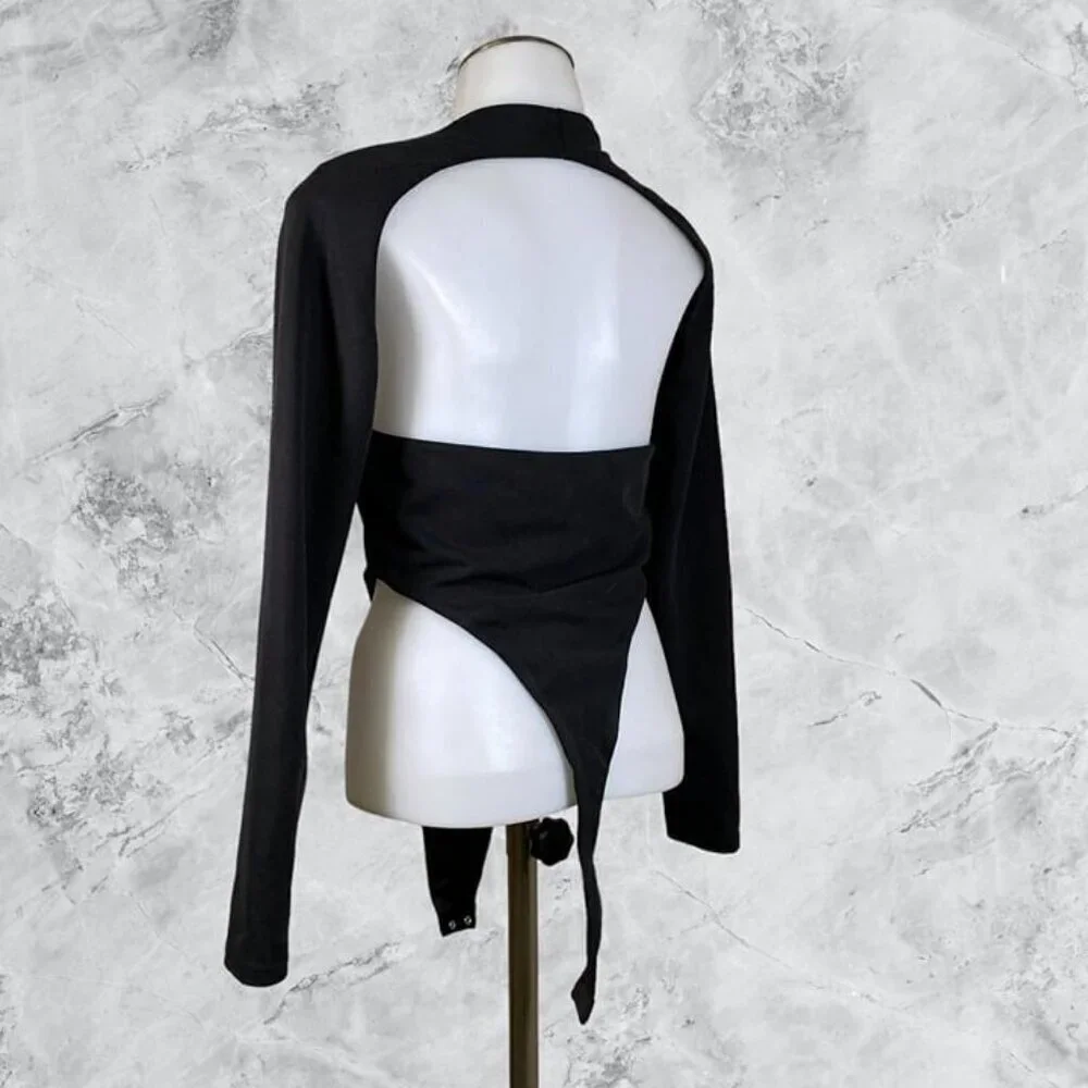 h:ours Nikita Bodysuit - Black - Picture 3 of 8